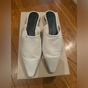 Zara white soft leather flat size 38